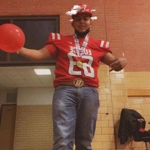 Meet your Posher, Adrian